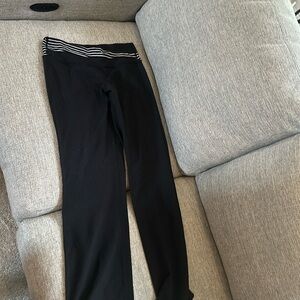Flare leggings Lululemon size 8